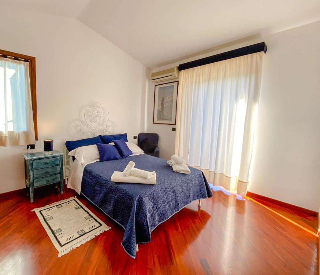 Casa Sterlizia Olbia Apartman Kültér fotó
